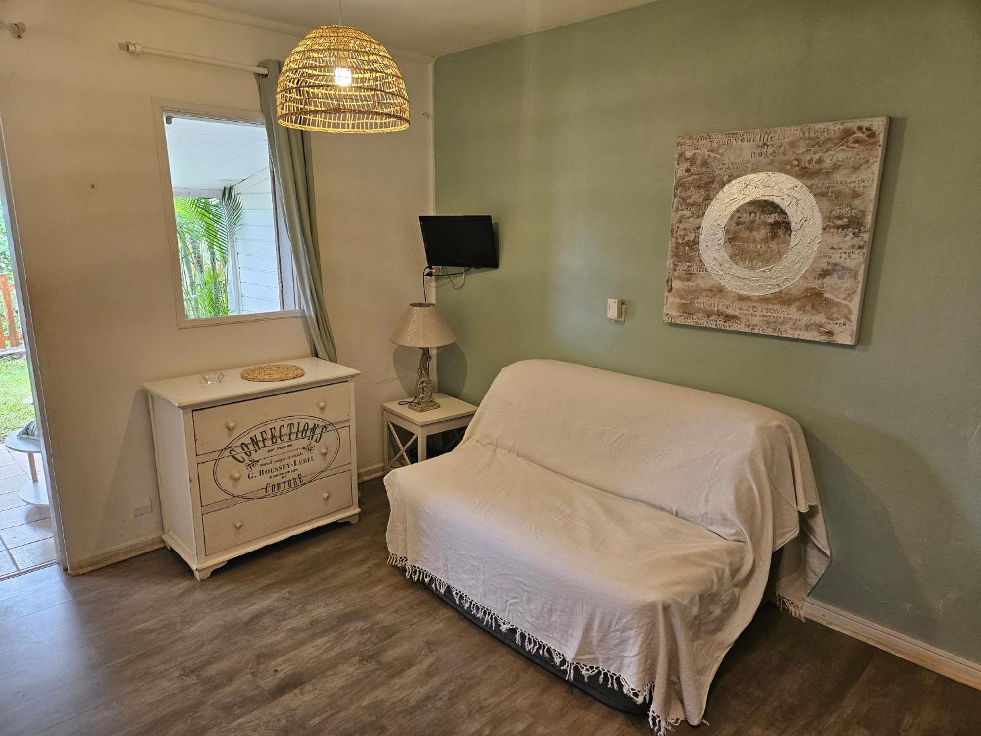 L'Ile En Ylang Apartment แซ็งต์-เลอ ภายนอก รูปภาพ