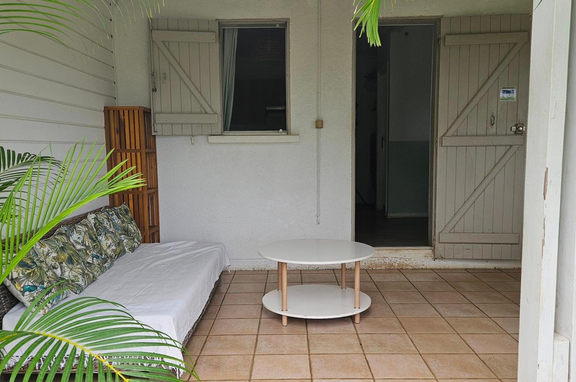 L'Ile En Ylang Apartment แซ็งต์-เลอ ภายนอก รูปภาพ