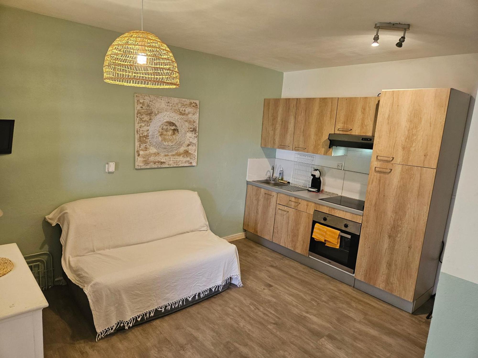 L'Ile En Ylang Apartment แซ็งต์-เลอ ภายนอก รูปภาพ